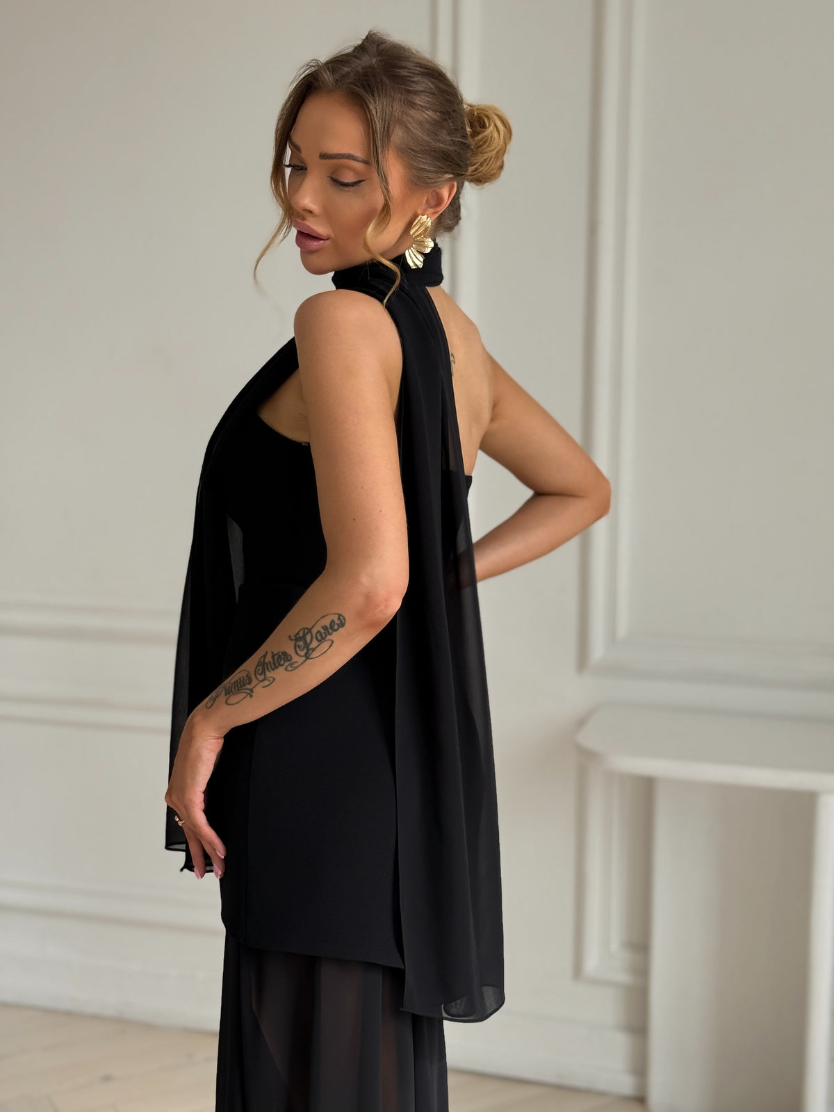 Black Chiffon Lia
