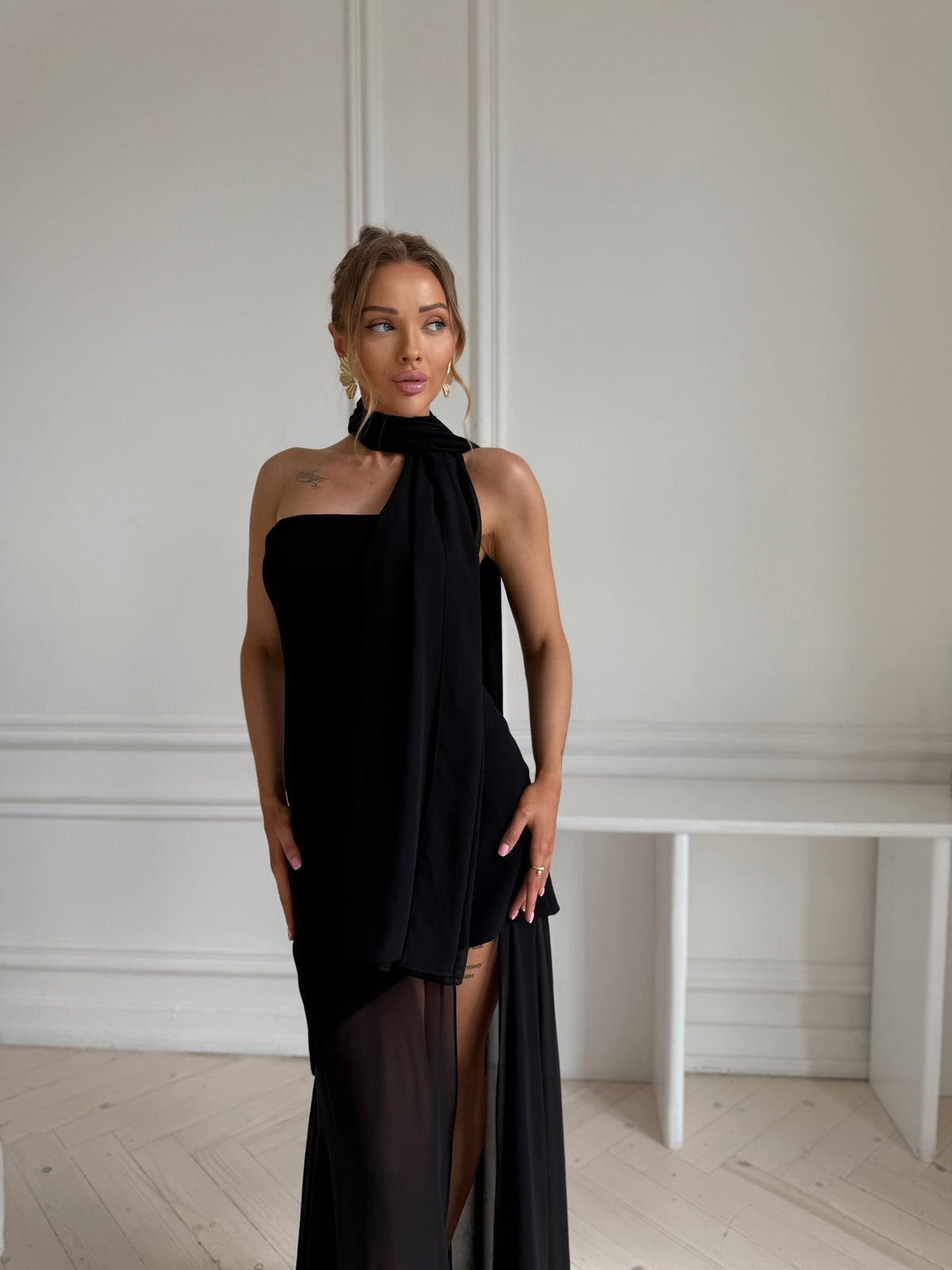 Black Chiffon Lia