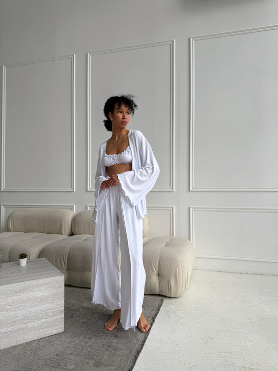 White Knit Three-Piece Lounge Set