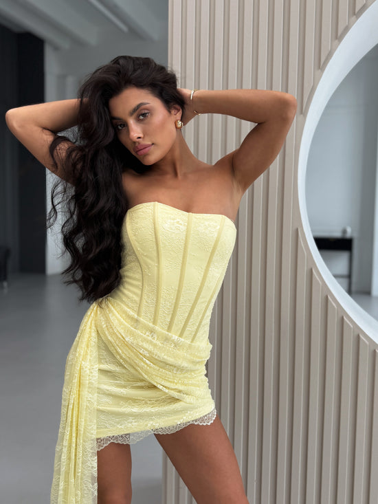 Golden Mini Vika