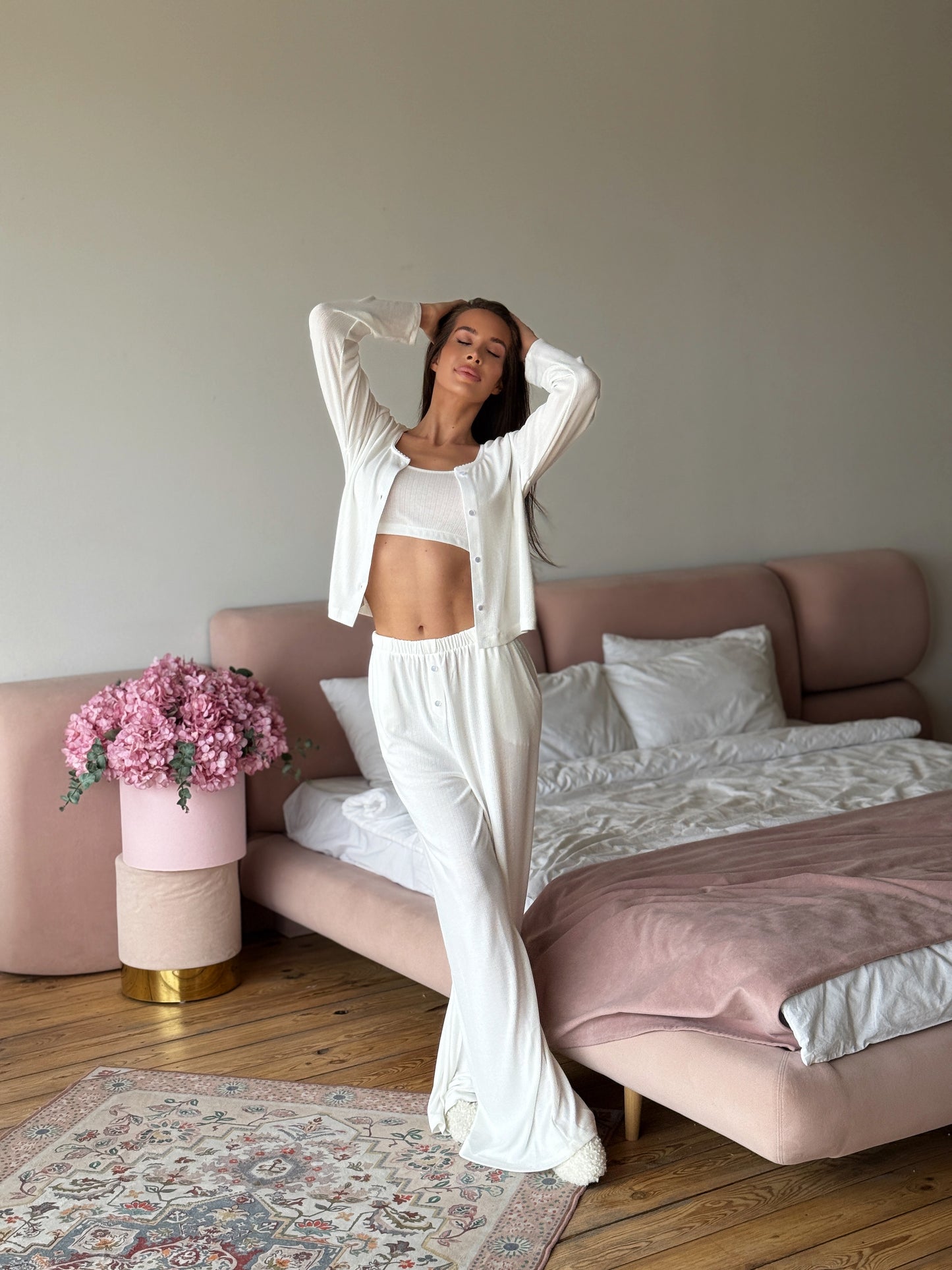 White Ribbed Knit Lounge Set